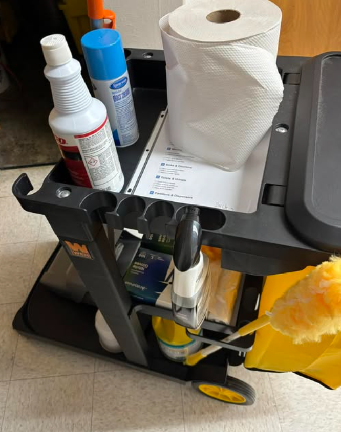 Now Hiring Part-Time Cleaners for commercial cleaning jobs in Roanoke, VA (Evenings & Weekends Available)